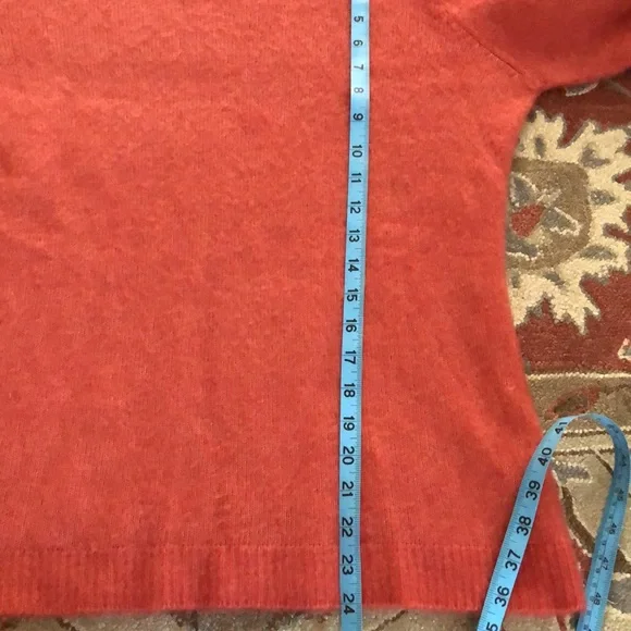 The Row “Adia” 74% cashmere 26% silk sweater - Picture 10 of 13